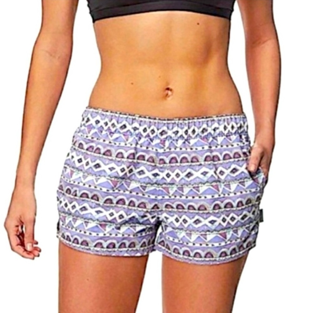 Patagonia Barely Baggies Shorts 2½” Aztec Bohemian Purple Print Size Small - Picture 8 of 8